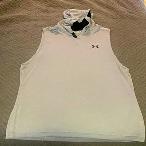 Men’s under armor sleeveless hooded T-shirt 2XL